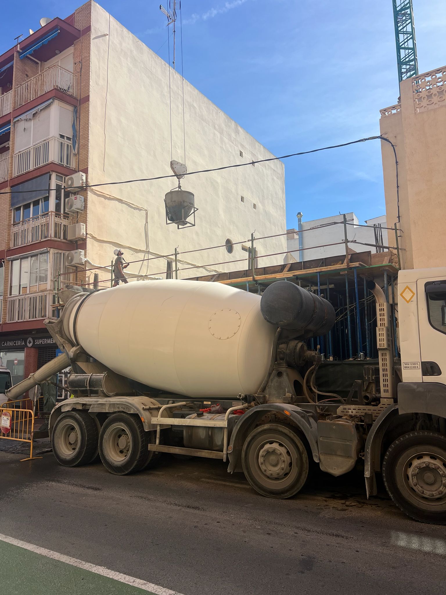 FIRST-FLOOR SLAB